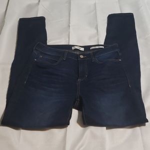 Guess 1981 skinny dark wash hi rise jeans